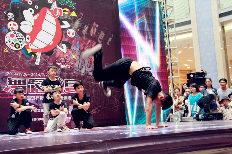 ballbet������(�й�)����ɭ����