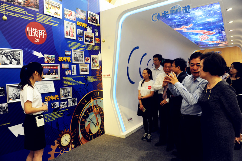 ballbet������(�й�)����ɭ����