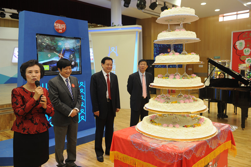 ballbet������(�й�)����ɭ����