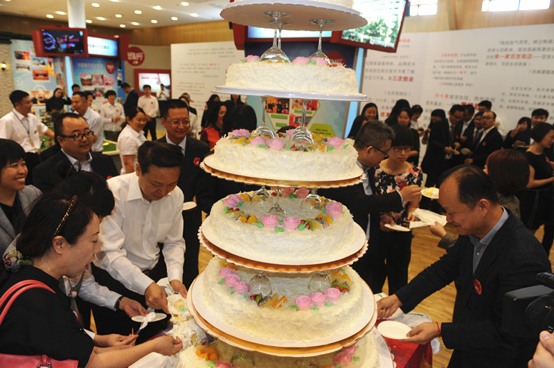 ballbet������(�й�)����ɭ����