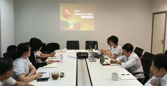 ballbet������(�й�)����ɭ����