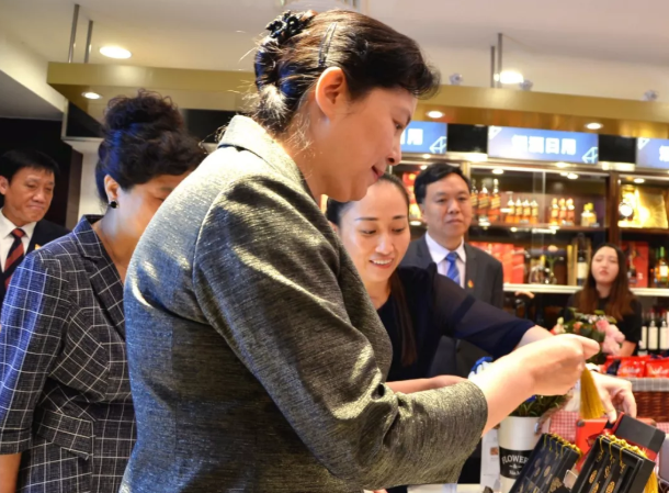 ballbet������(�й�)����ɭ����