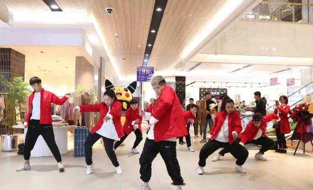 ballbet������(�й�)����ɭ����