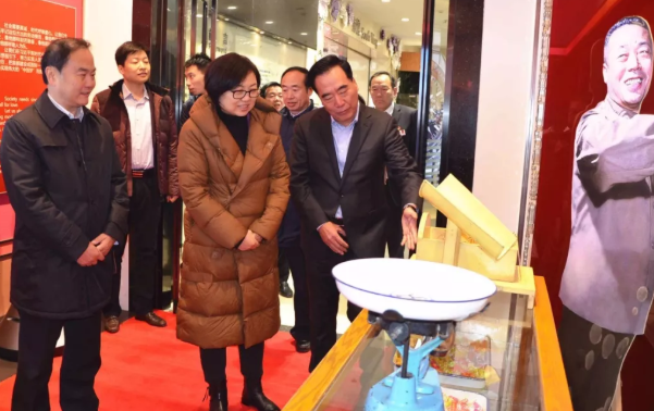 ballbet������(�й�)����ɭ����