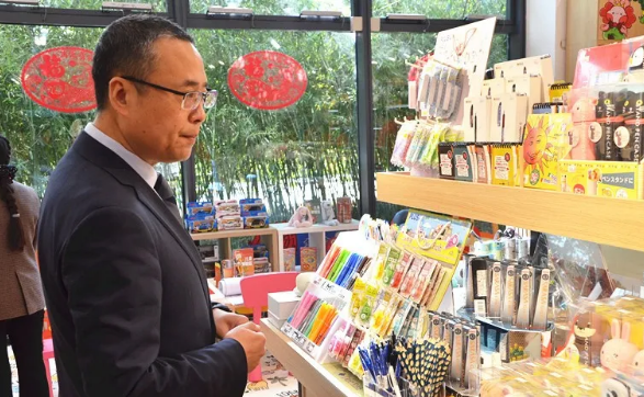 ballbet������(�й�)����ɭ����