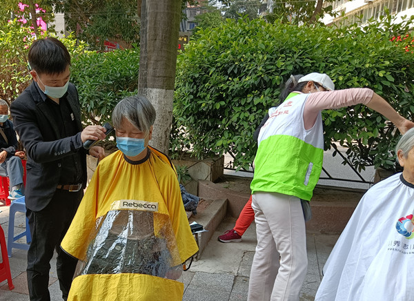 ballbet������(�й�)����ɭ����