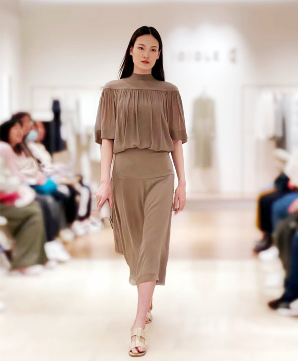 ballbet������(�й�)����ɭ����