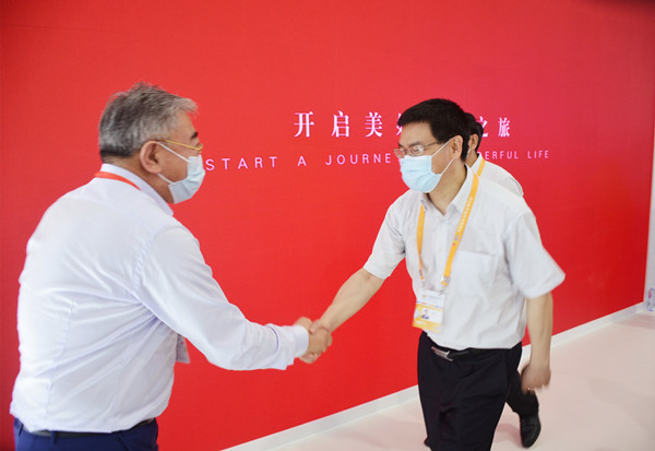 ballbet������(�й�)����ɭ����