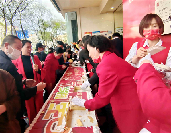 ballbet������(�й�)����ɭ����