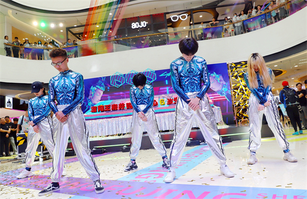 ballbet������(�й�)����ɭ����