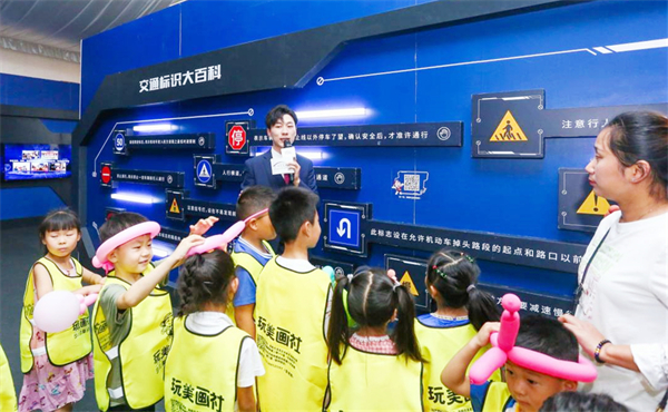 ballbet������(�й�)����ɭ����