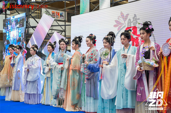 ballbet������(�й�)����ɭ����