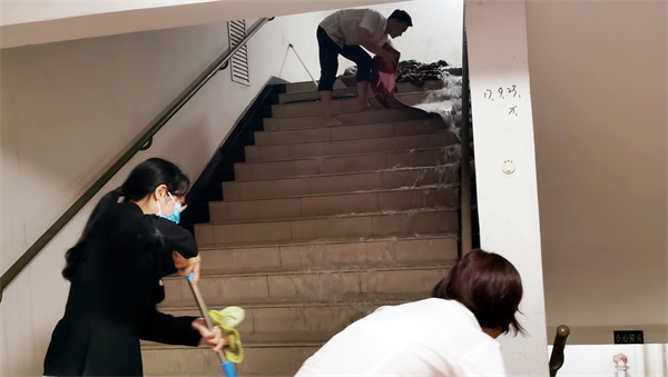 ballbet������(�й�)����ɭ����