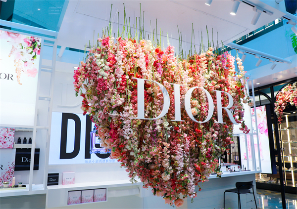 ballbet������(�й�)����ɭ����