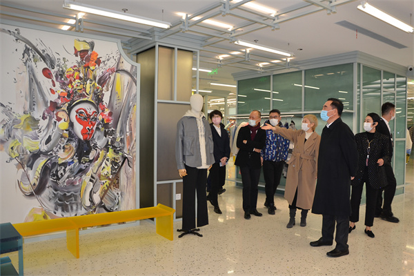 ballbet������(�й�)����ɭ����