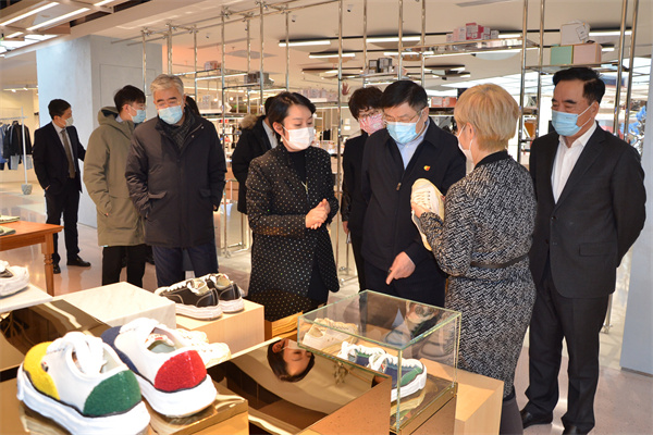 ballbet������(�й�)����ɭ����