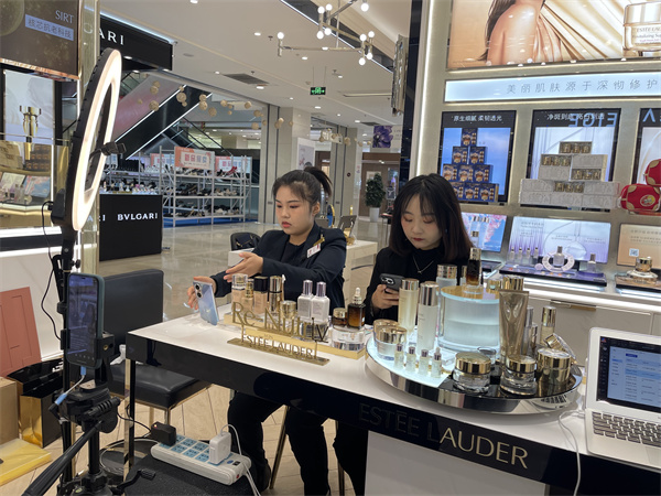 ballbet������(�й�)����ɭ����