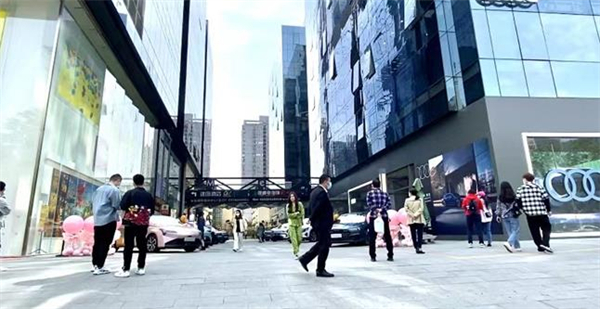 ballbet������(�й�)����ɭ����