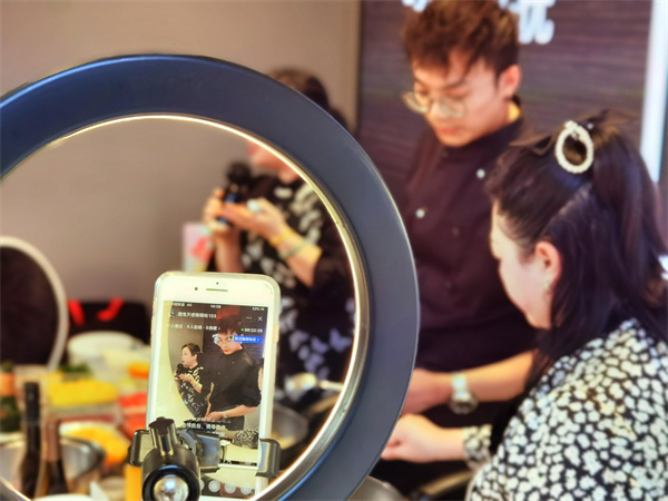 ballbet������(�й�)����ɭ����