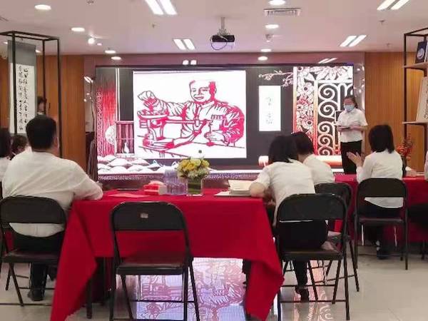 ballbet������(�й�)����ɭ����