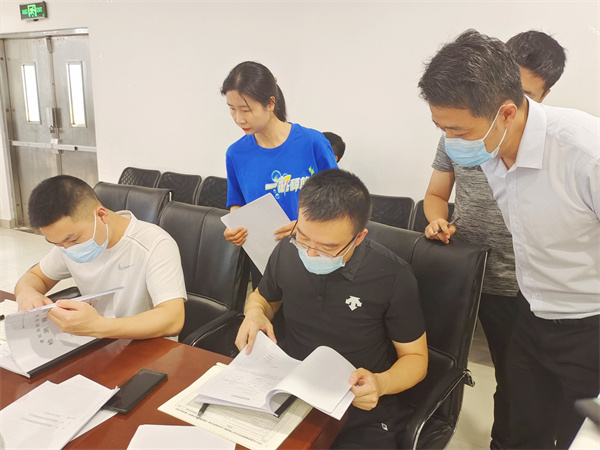 ballbet������(�й�)����ɭ����