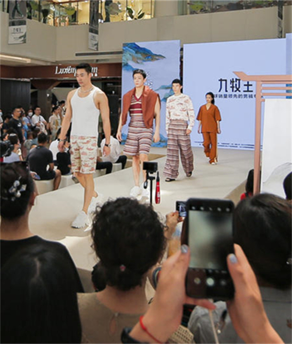 ballbet������(�й�)����ɭ����